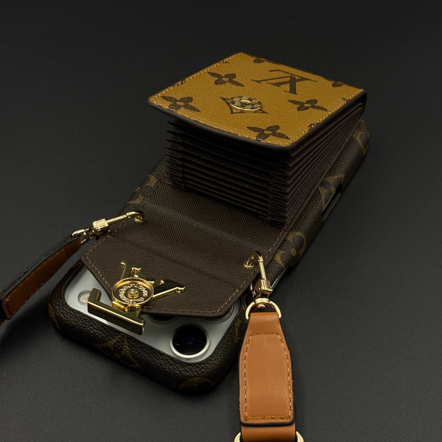 Luxury Fashion Brand Monogram Cardholder Sling Case for iPhone 17 Series