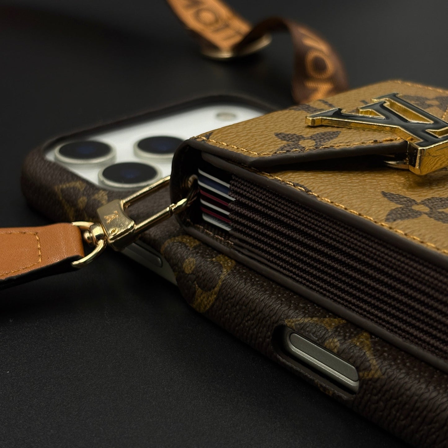 Luxury Fashion Brand Monogram Cardholder Sling Case for iPhone 17 Series