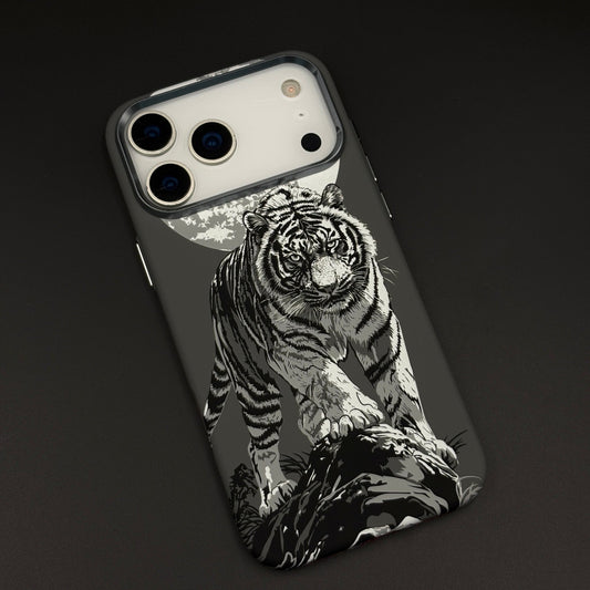 Aramid Texture Case Moonlit Tiger Prowl for iPhone 17 Series Carbon Fibre Feel | Hidden MagSafe | Ultra Slim Fit
