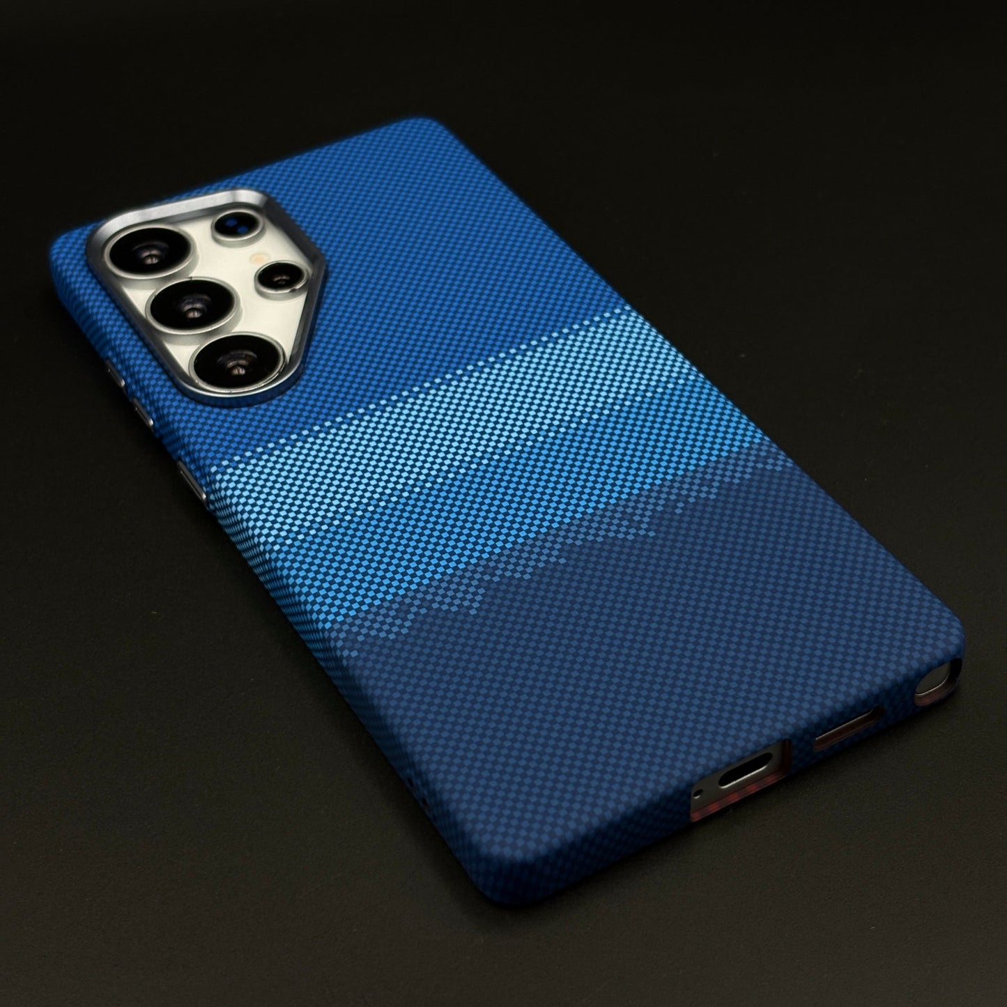 Ocean Blue Wave Carbon Fibre Feel MagSafe Mobile Case Cover for Samsung Galaxy S24 Ultra | Slim Protective Cover