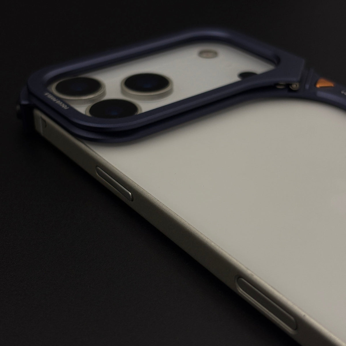 9 Shape Aluminum Metal Frameless Border Mobile Case Cover for iPhone 17 Series