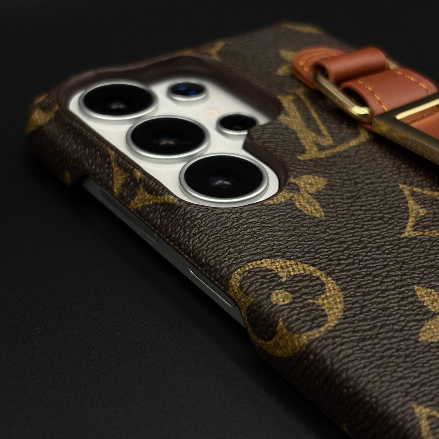 Luxury Brand Leather Case with Gold Buckle Strap for Samsung Galaxy S26 Ultra