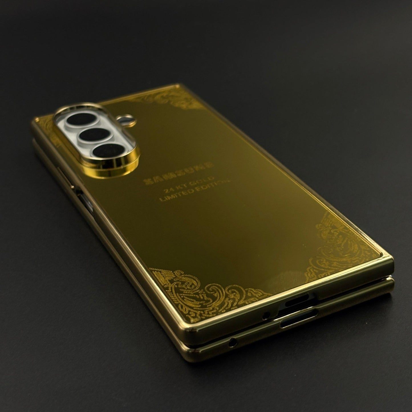 Handcrafted 24K Gold-Plated Samsung Galaxy Z Fold 8 Ultra Case