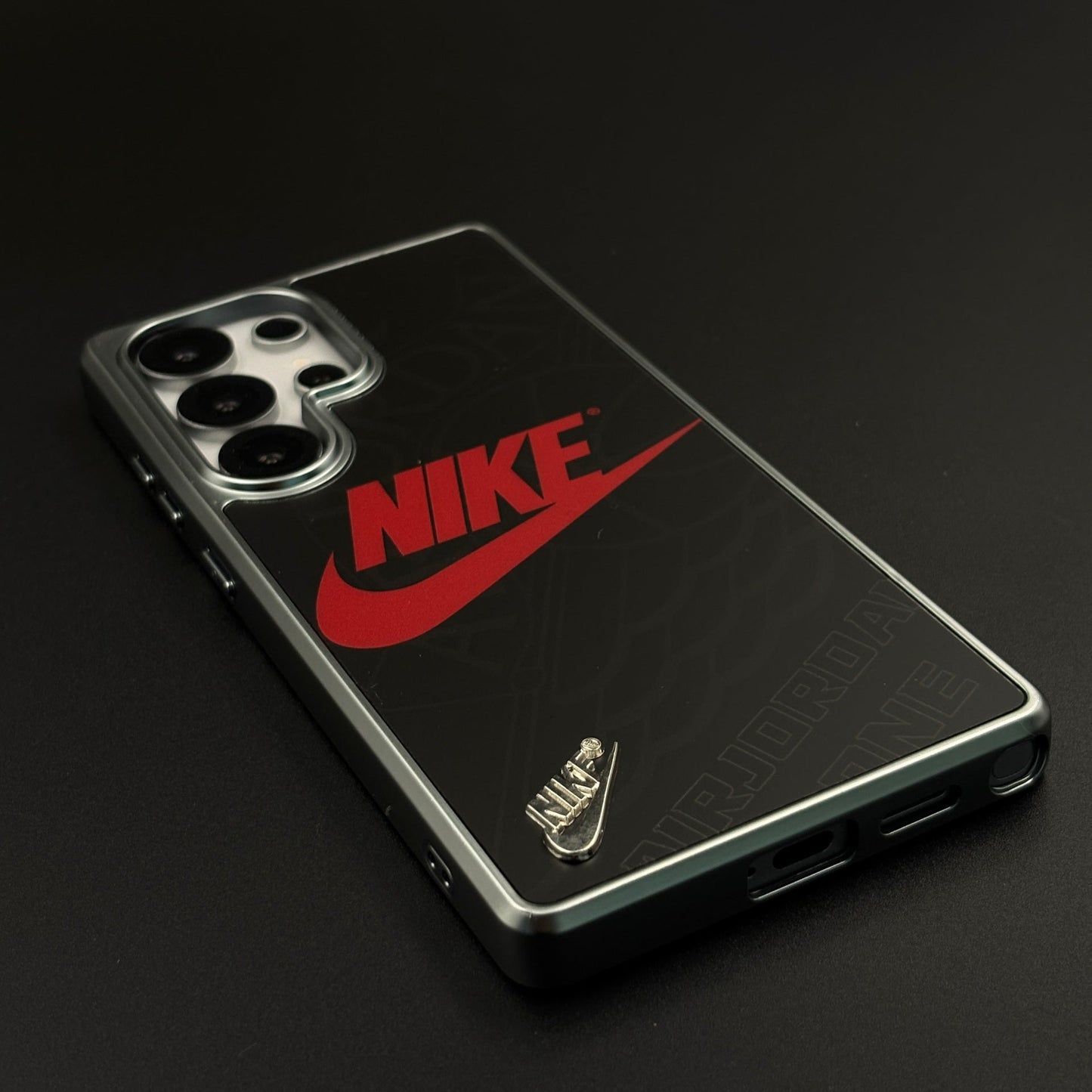 Luxury Sport Brand Black Case with Metallic Emblem for Samsung Galaxy S25 Ultra
