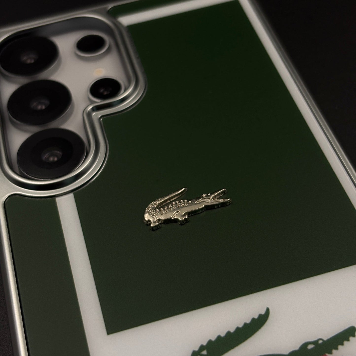 Luxury Lifestyle Brand Croc Stripe Case with Metal Emblem for Samsung Galaxy S25 Ultra