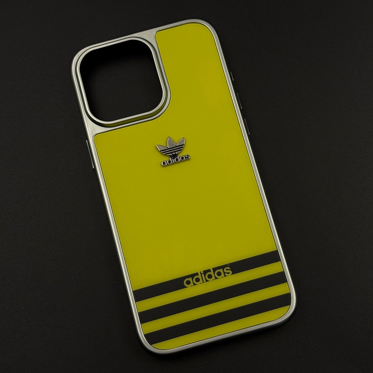 Luxury Sport Brand Style Metal Frame Yellow Stripe Case for iPhone 16 Pro Max