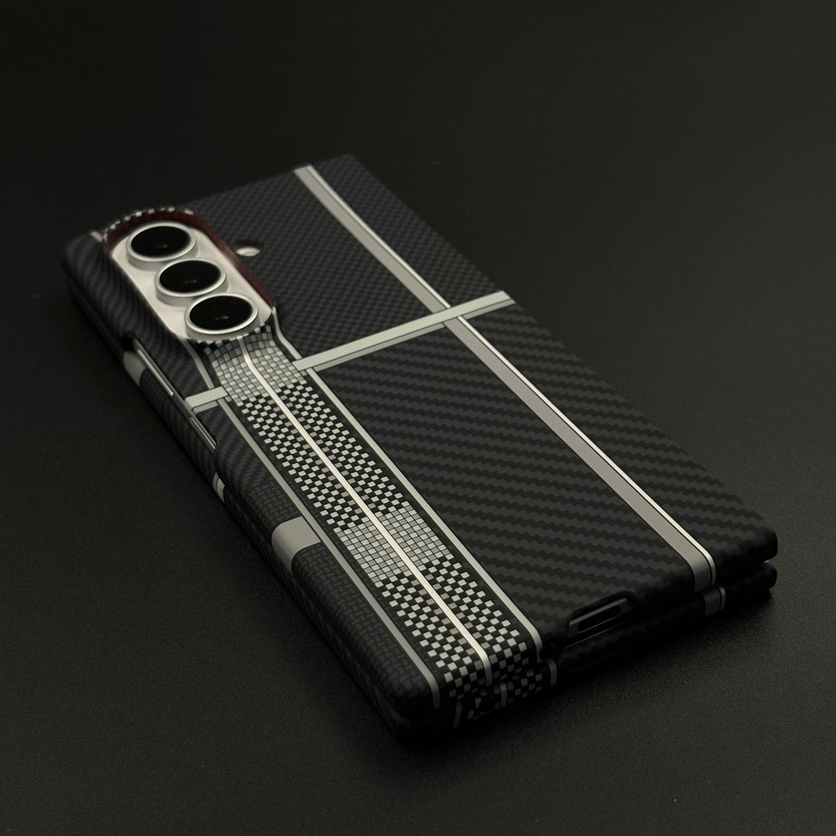 Striped Black Premium Slim Case for Samsung Galaxy Z Fold 7 | Rare Aramid Texture Finish | Real Carbon Fibre Feel | Hidden MagSafe