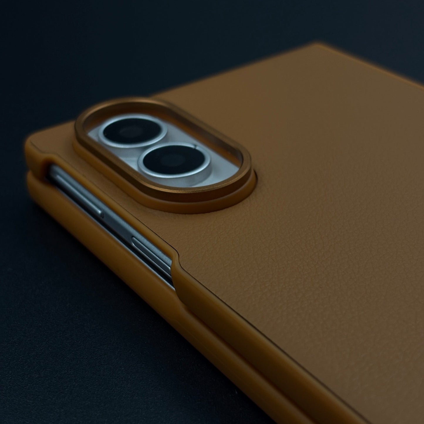 Leather Full-Cover Case with Built-In Screen Protector for Samsung Galaxy Z Fold 8