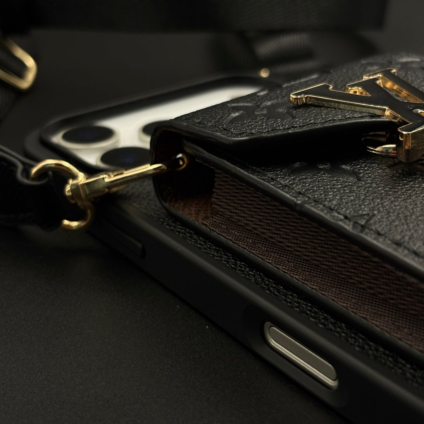 Luxury Fashion Brand Embossed Monogram Cardholder Sling Case for iPhone 17 Series