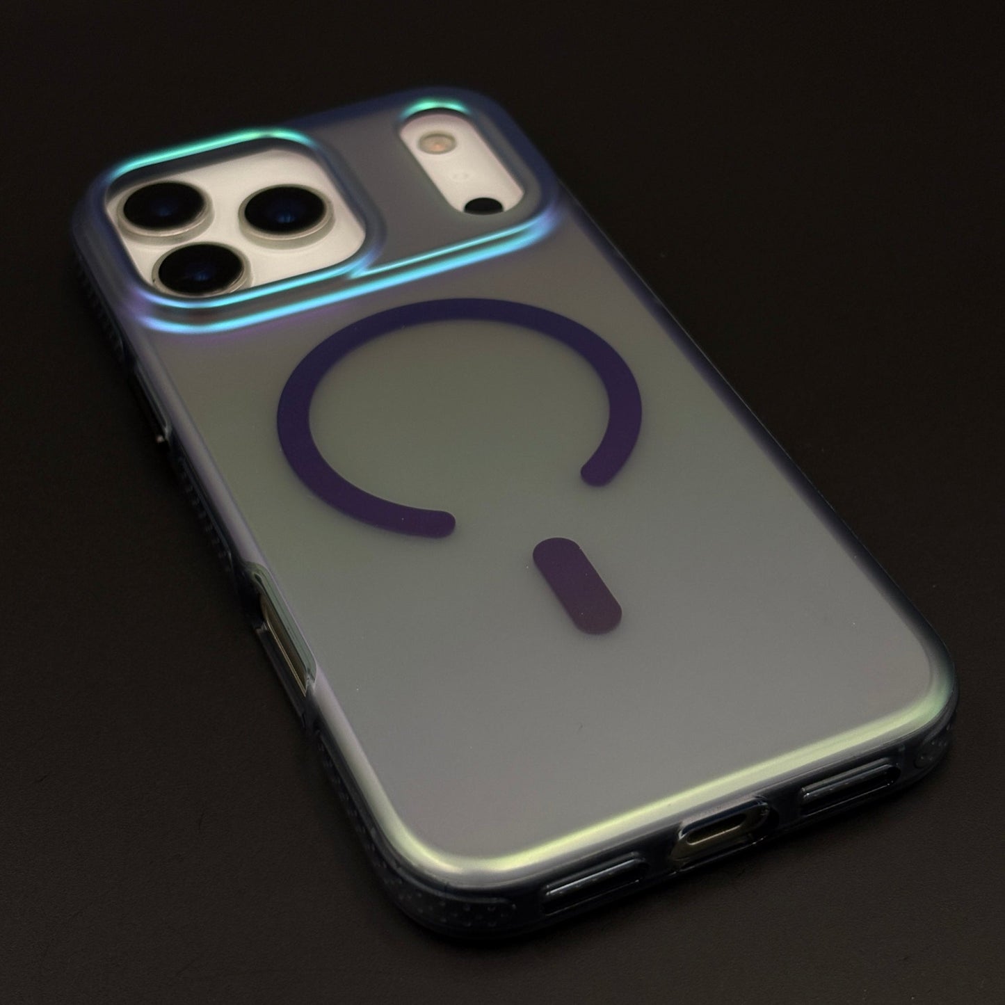 Holographic Aurora MagSafe Mobile Case Cover for iPhone 17 Series