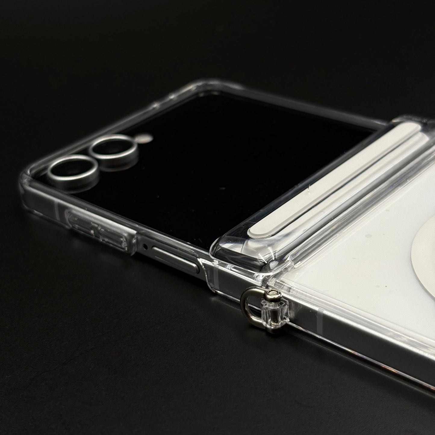 Ultra-Slim MagSafe Clear Case for Samsung Z Flip 7 | Non-Yellow | Hinge Protection