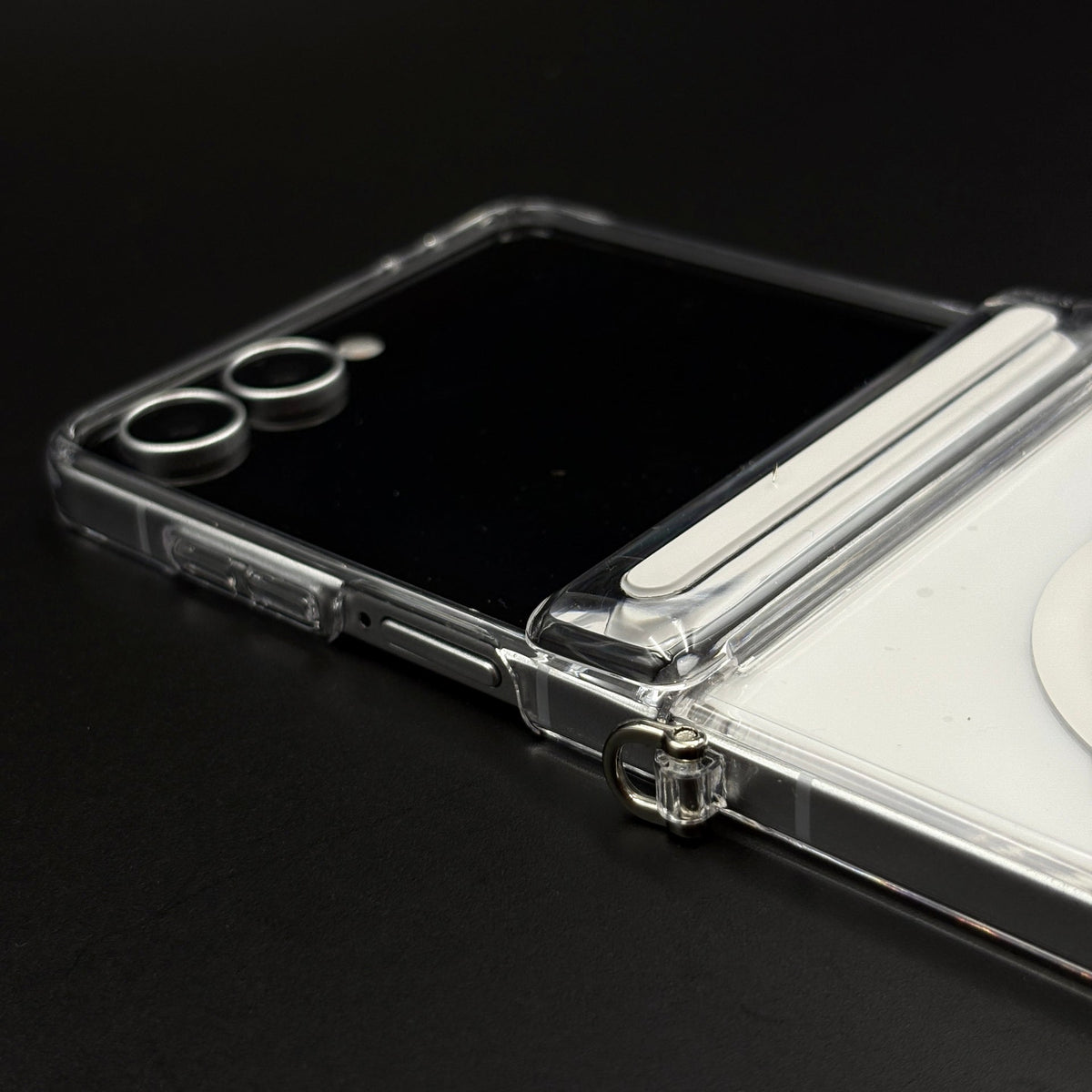 Ultra-Slim MagSafe Clear Case for Samsung Z Flip 7 | Non-Yellow | Hinge Protection
