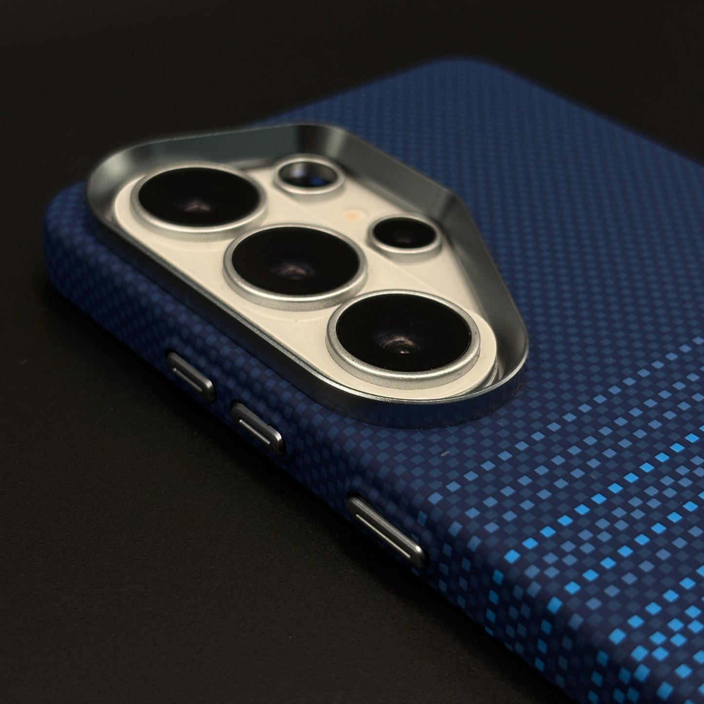 Ocean Stripe Carbon Fibre Hidden MagSafe Mobile Case Cover for Samsung Galaxy S26 Ultra