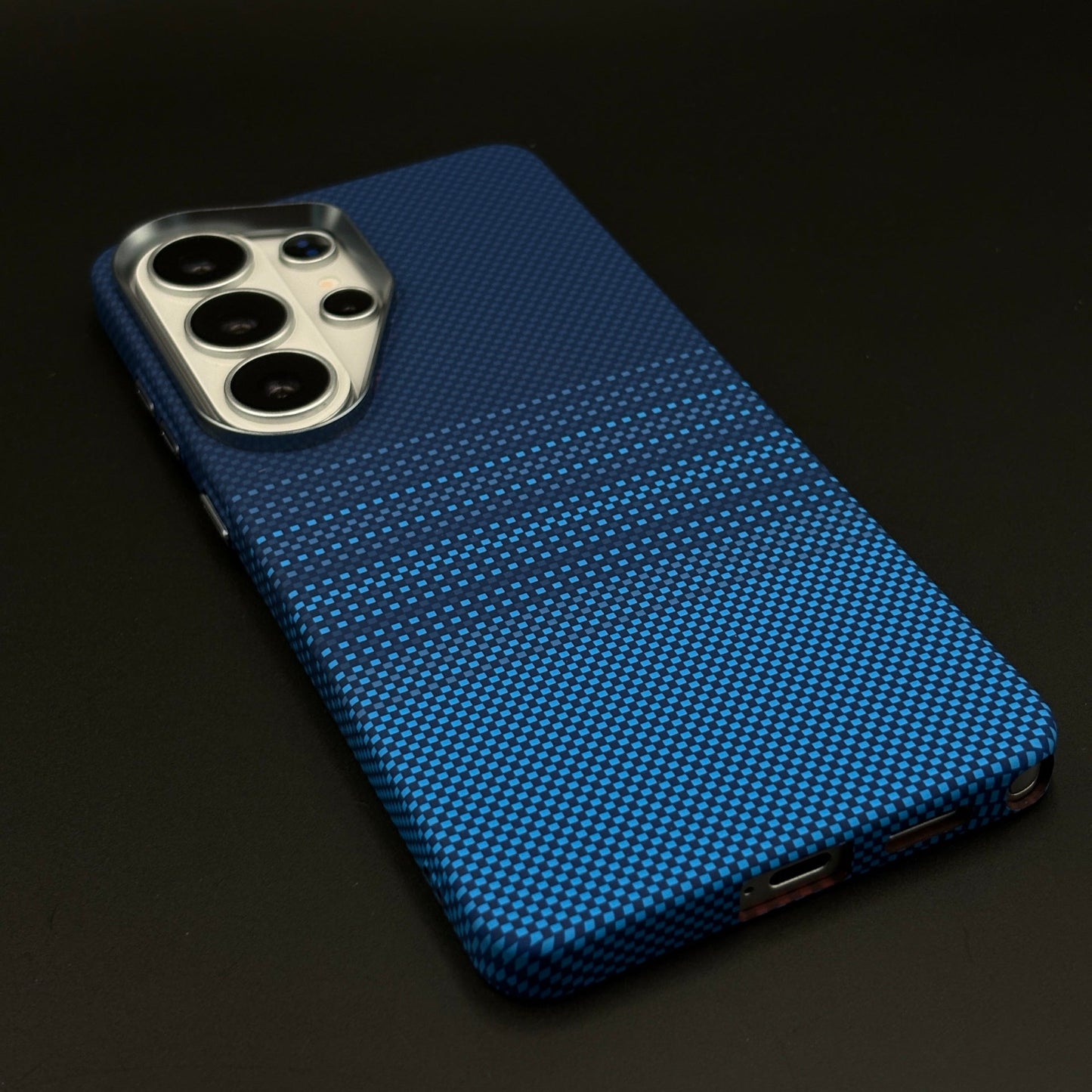 Ocean Stripe Carbon Fibre Hidden MagSafe Mobile Case Cover for Samsung Galaxy S26 Ultra