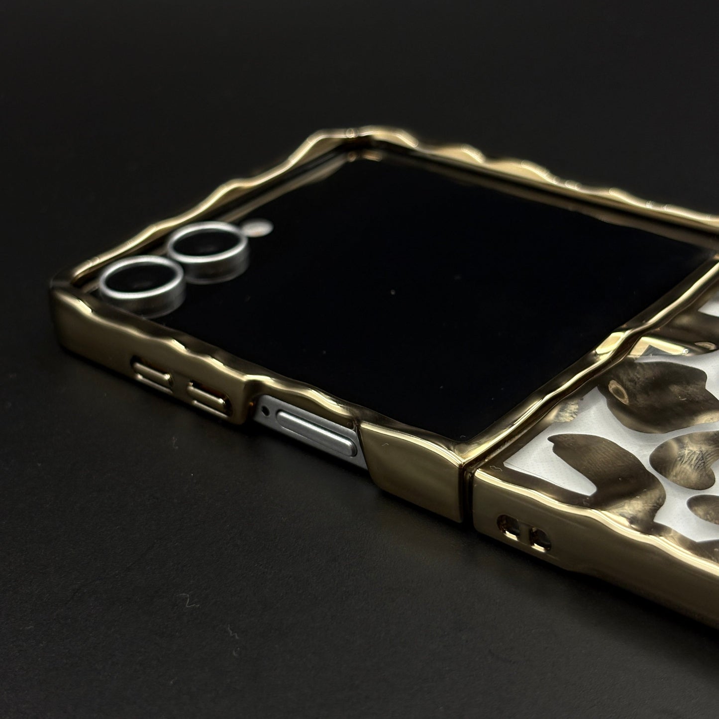 Leopard Case with Pearl Sling for Samsung Galaxy Z Flip 7 | Fashion Animal Print