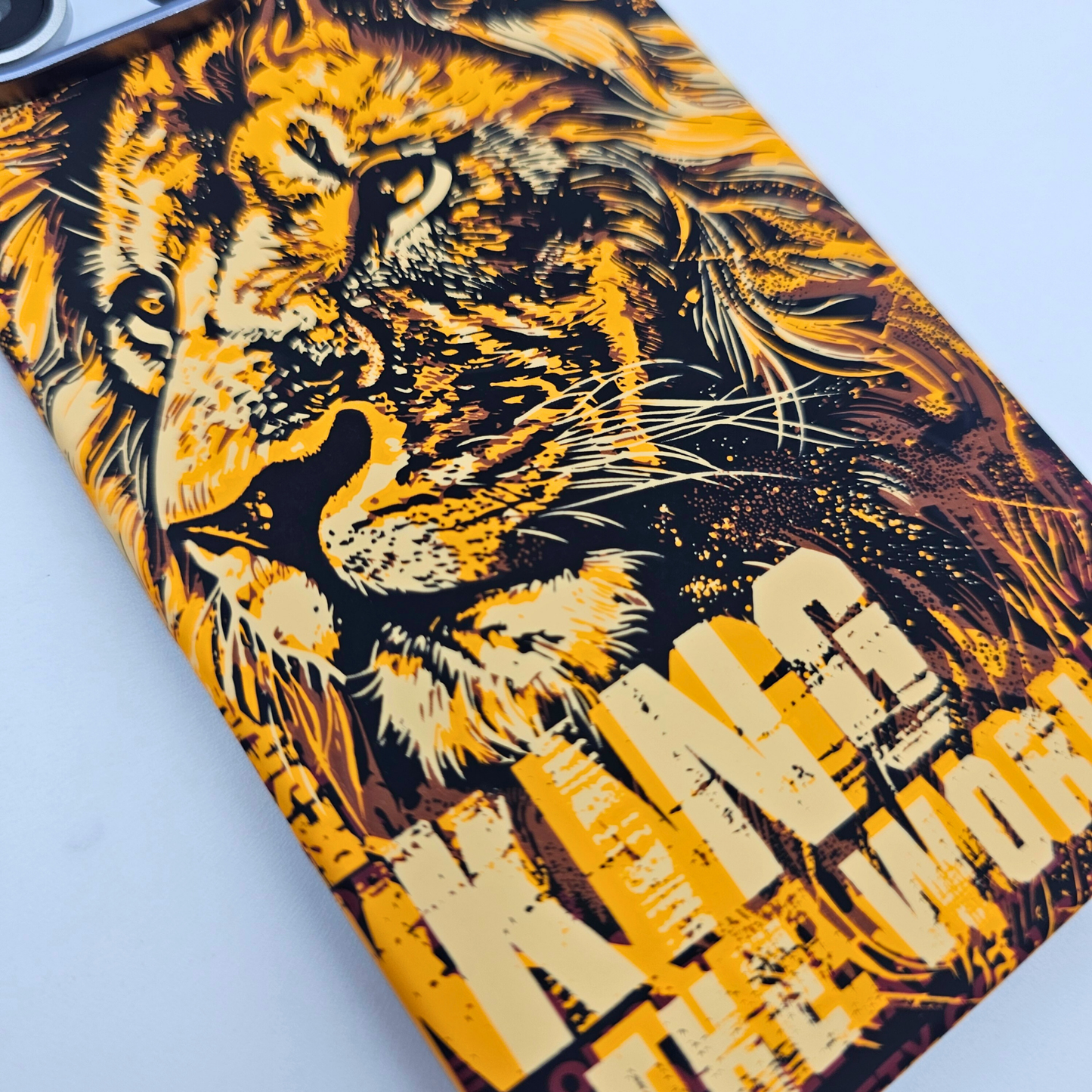 iPhone Series Lion The King Premium Slim Case | Rare Aramid Texture Finish | Real Carbon Fibre Feel | Hidden MagSafe