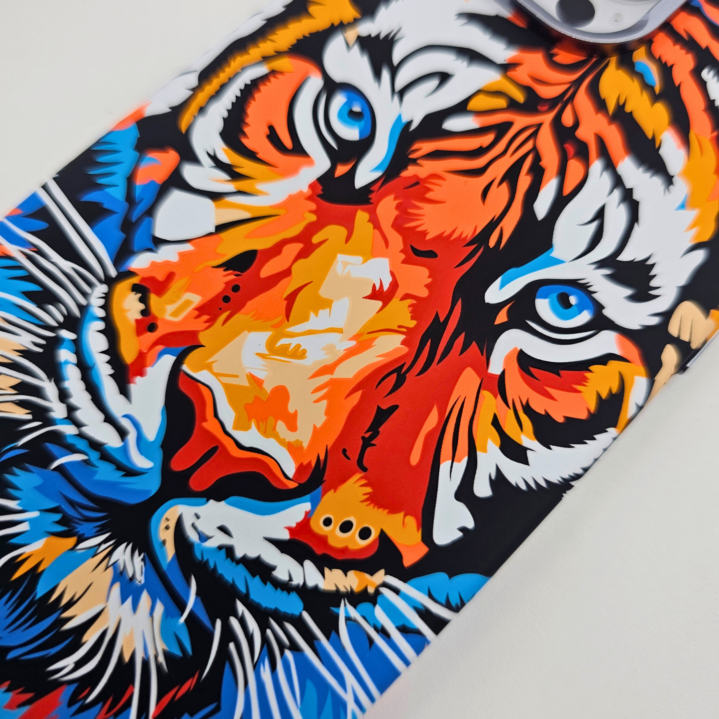 iPhone Series Tiger Premium Slim Case | Rare Aramid Texture Finish | Real Carbon Fibre Feel | Hidden MagSafe