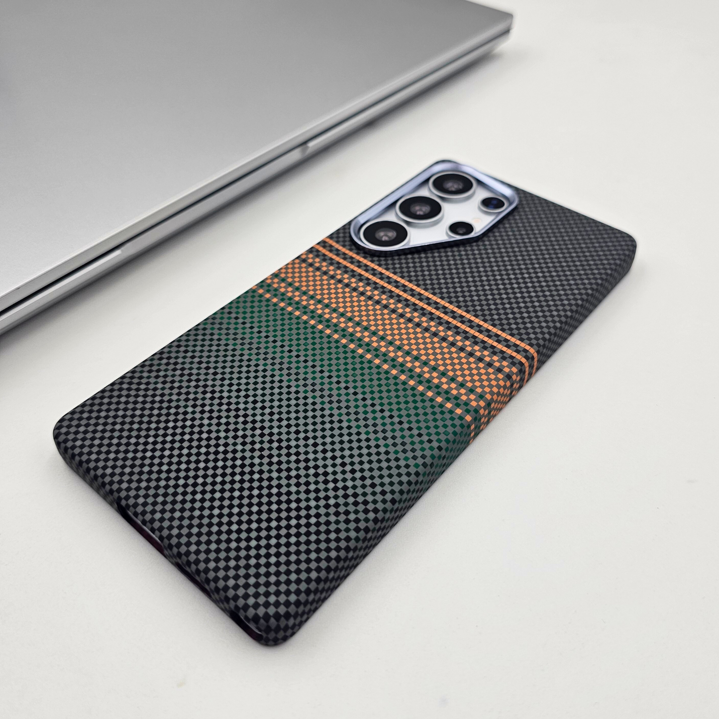 Pixelated Premium Slim Case for Samsung Galaxy S24 Ultra | Rare Aramid Texture Finish | Real Carbon Fibre Feel | Hidden MagSafe