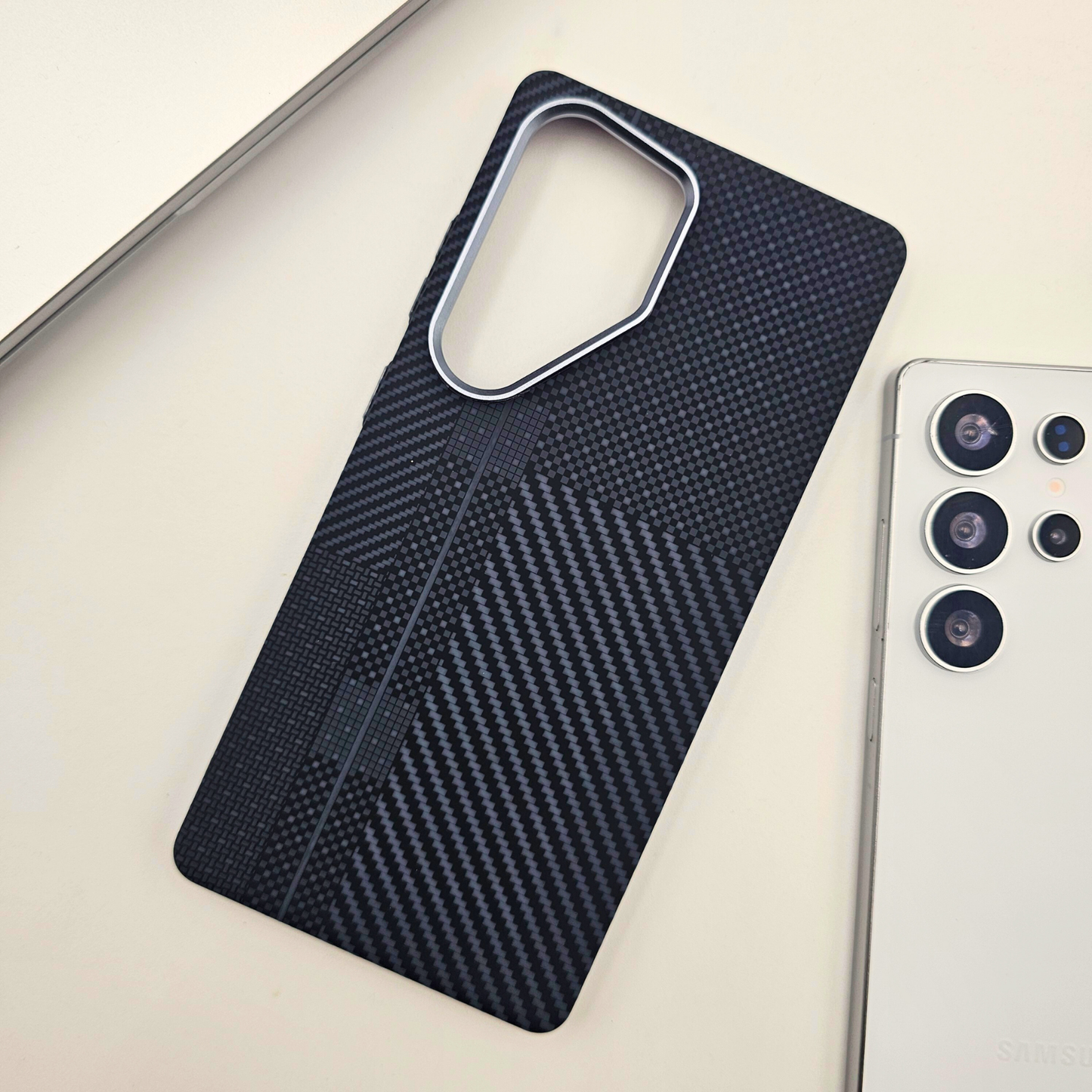Samsung Galaxy S24 Ultra Black Pattern Premium Slim Case | Rare Aramid Texture Finish | Real Carbon Fibre Feel | Hidden MagSafe