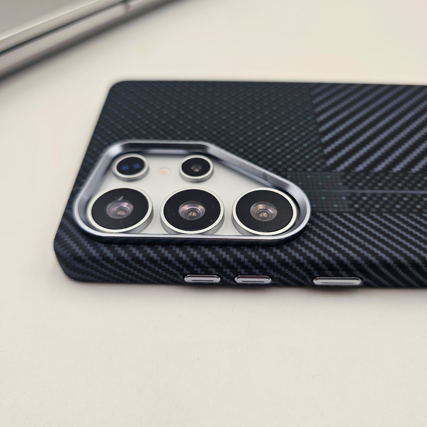 Samsung Galaxy S24 Ultra Black Pattern Premium Slim Case | Rare Aramid Texture Finish | Real Carbon Fibre Feel | Hidden MagSafe