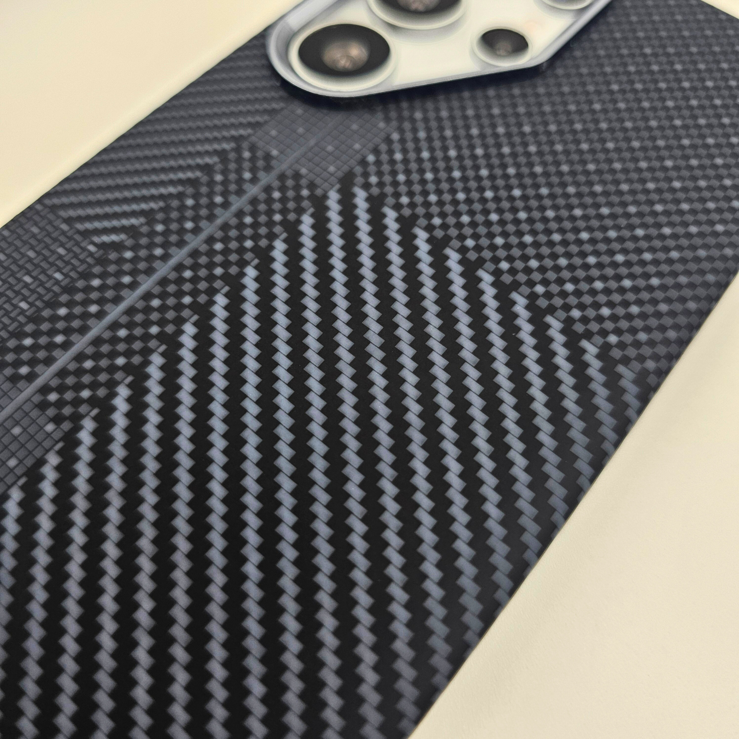 Samsung Galaxy S24 Ultra Black Pattern Premium Slim Case | Rare Aramid Texture Finish | Real Carbon Fibre Feel | Hidden MagSafe