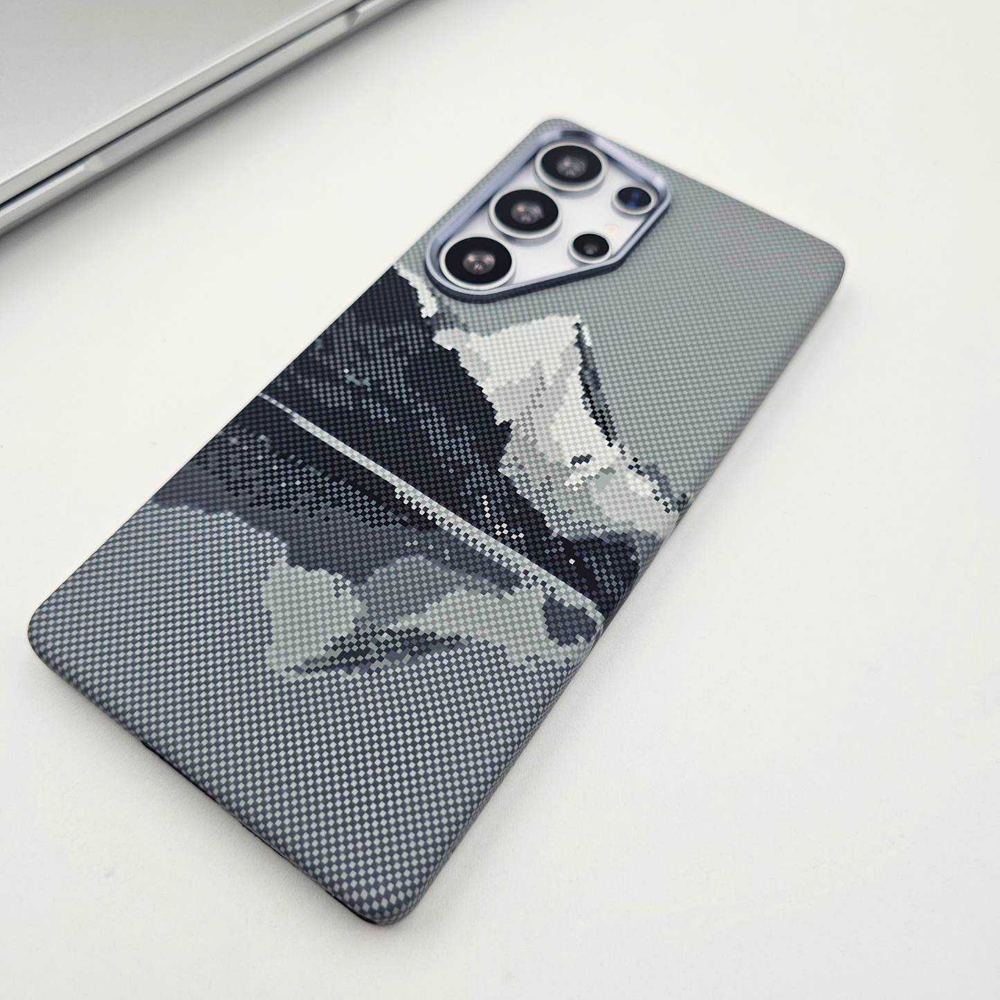 Samsung Galaxy S24 Ultra Mountain Premium Slim Case | Rare Aramid Texture Finish | Real Carbon Fibre Feel | Hidden MagSafe