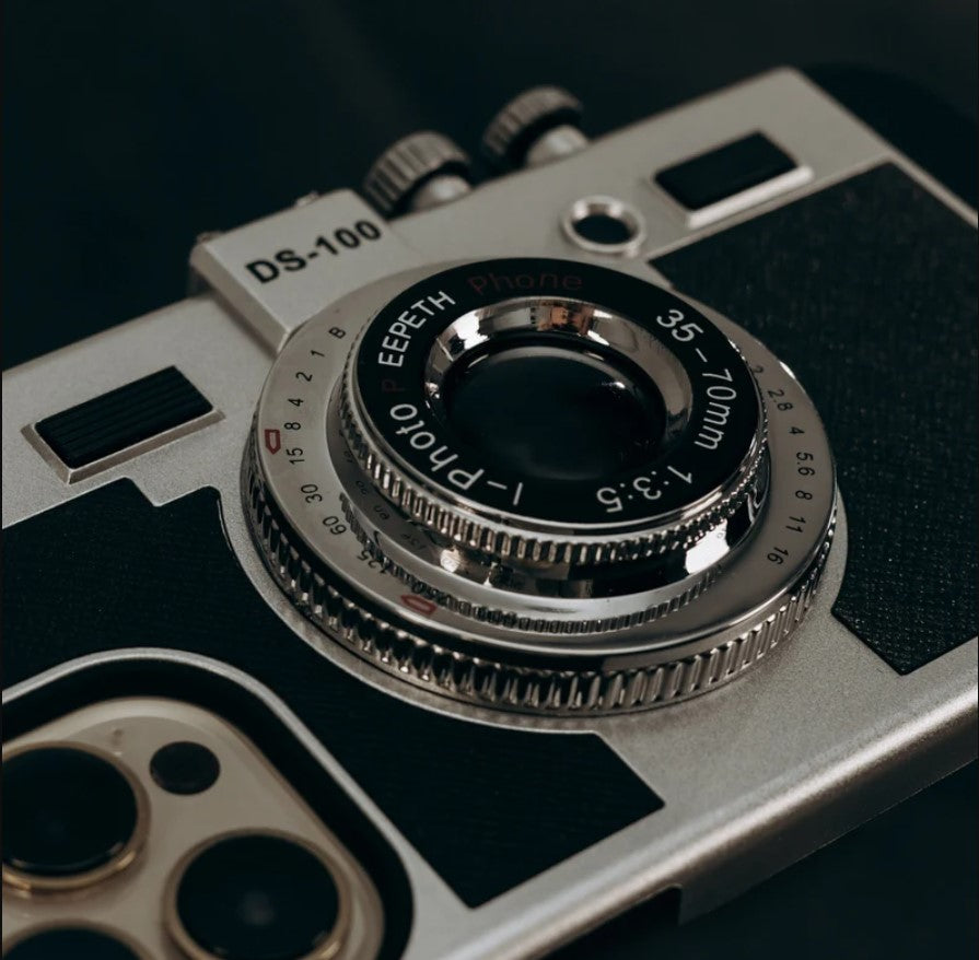3D Vintage Camera Case for iPhone 15 Series | Retro Designer | Detachable Sling