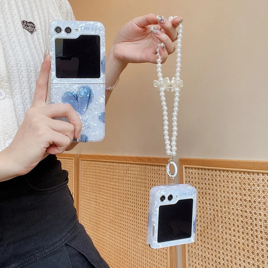 Heart Shell Texture Case With Pearl Holder for Samsung Galaxy Z Flip 7 FE