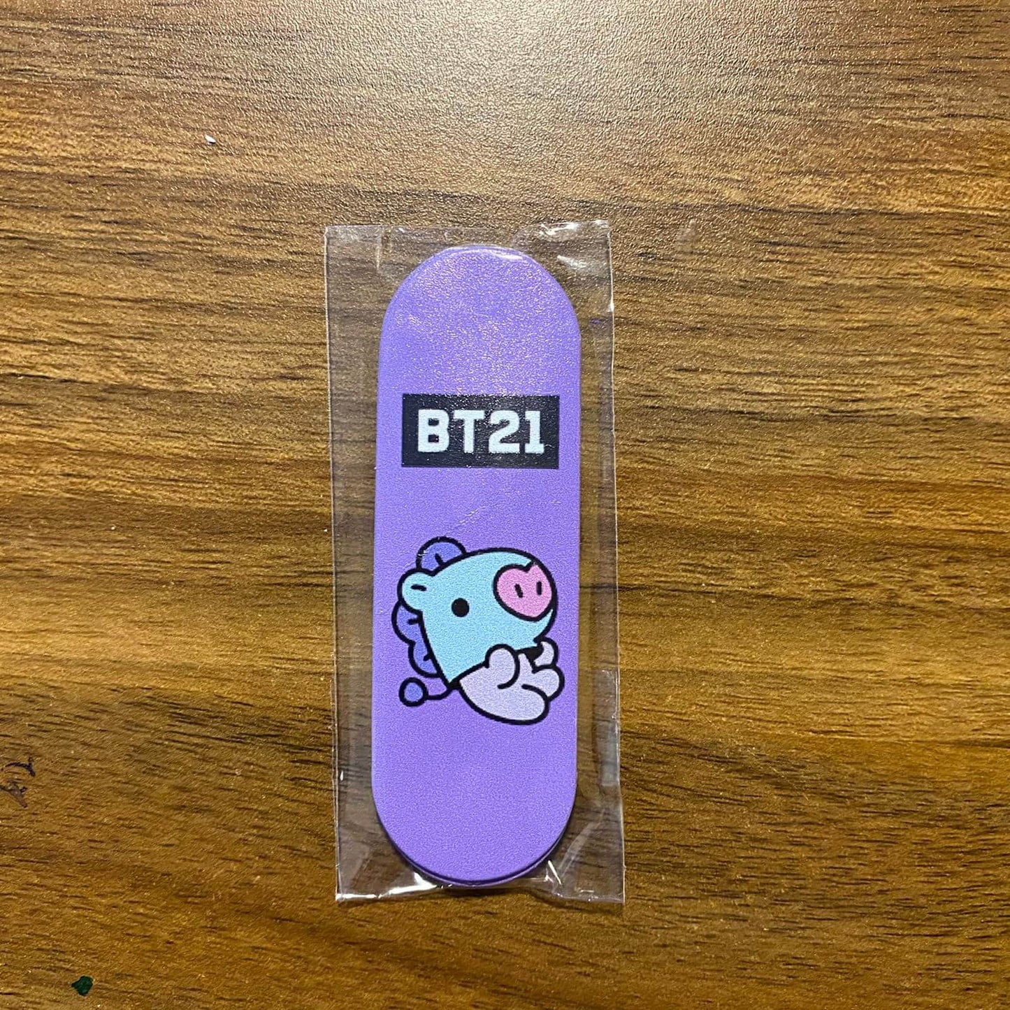 BTS BT21 Momo Stick Phone Holder