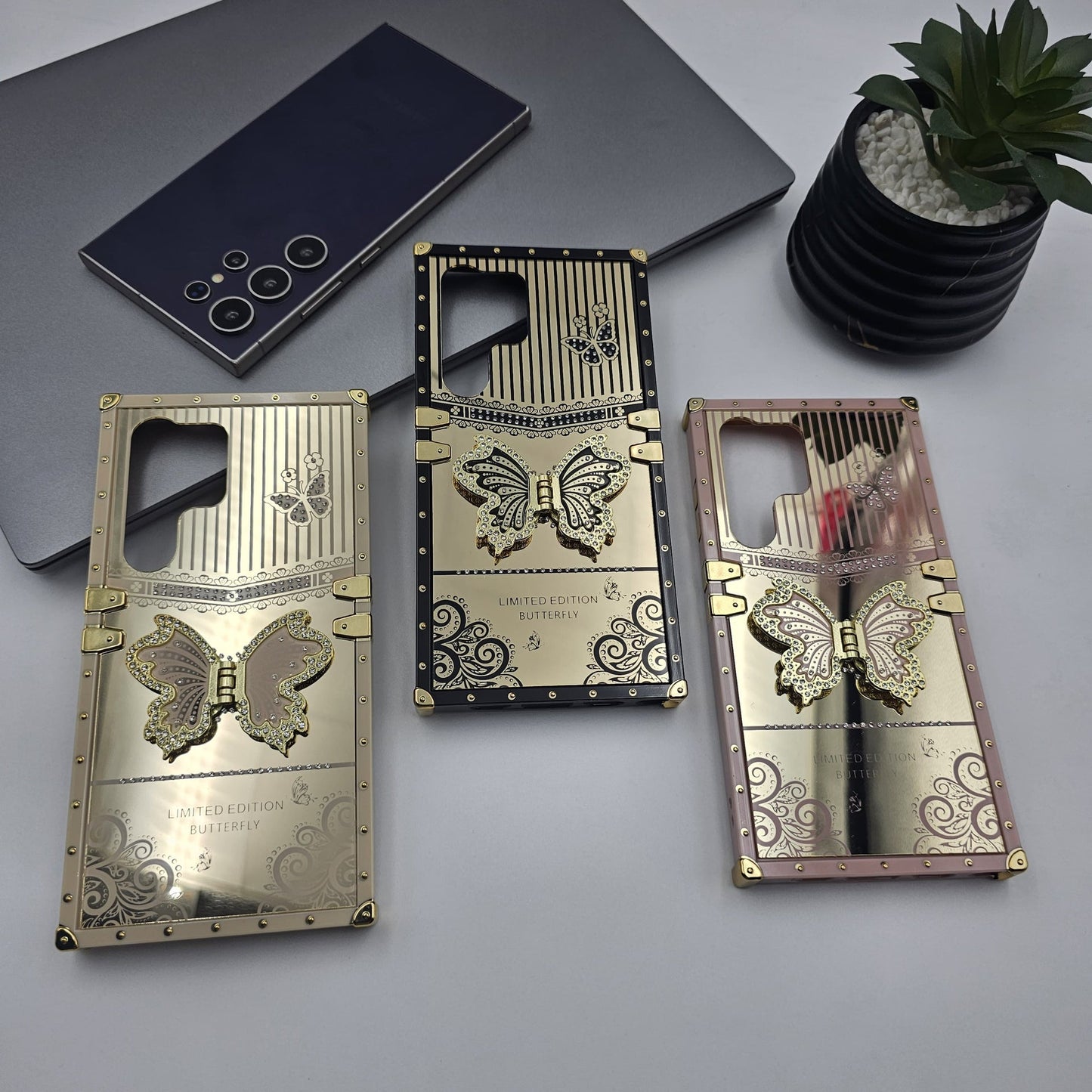 Luxury Butterfly Trunk Case for Samsung Galaxy S25 Ultra | Gold Mirror Finish | Diamond Butterfly