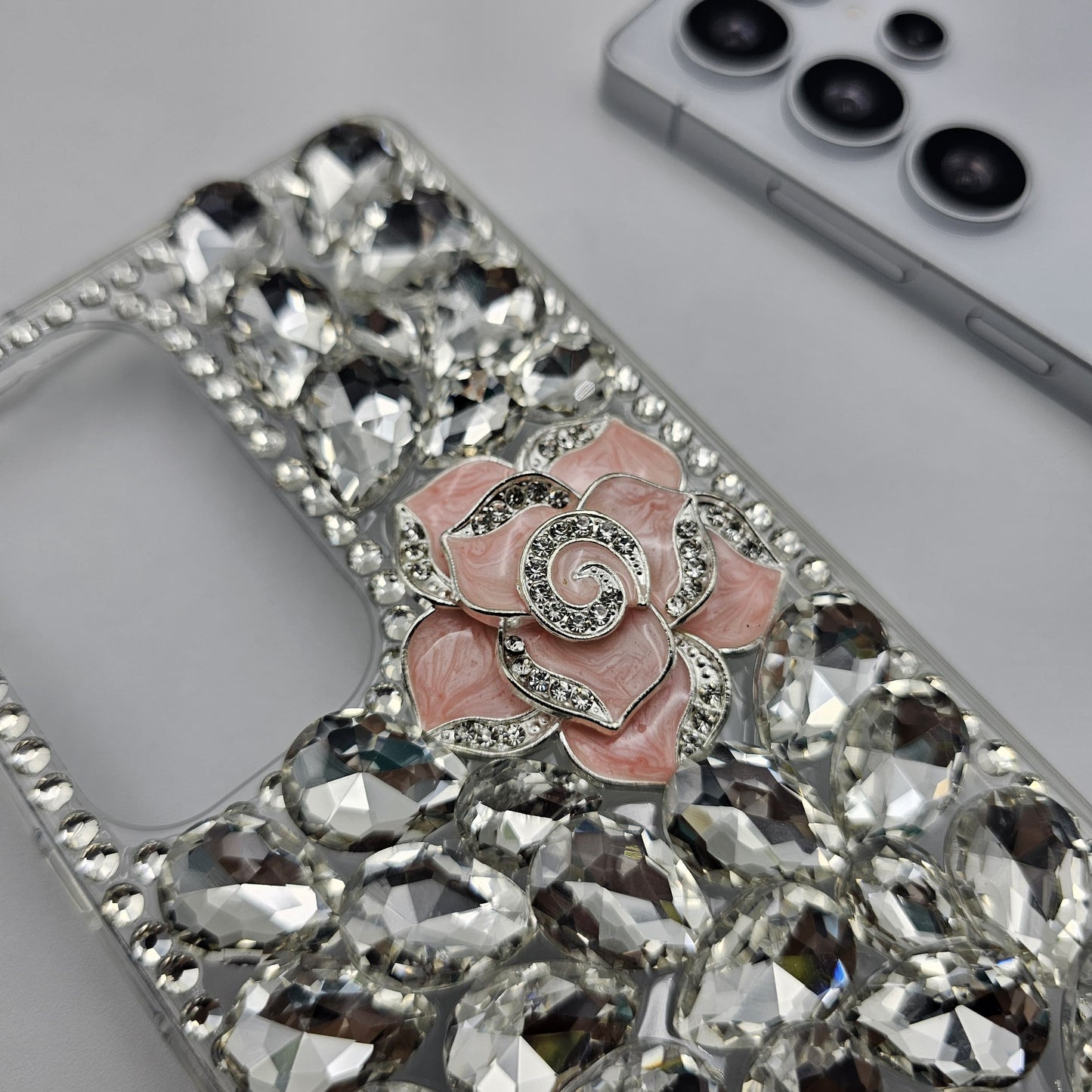 Samsung Galaxy S25 Ultra Lotus Floral Rhinestone Diamond Case