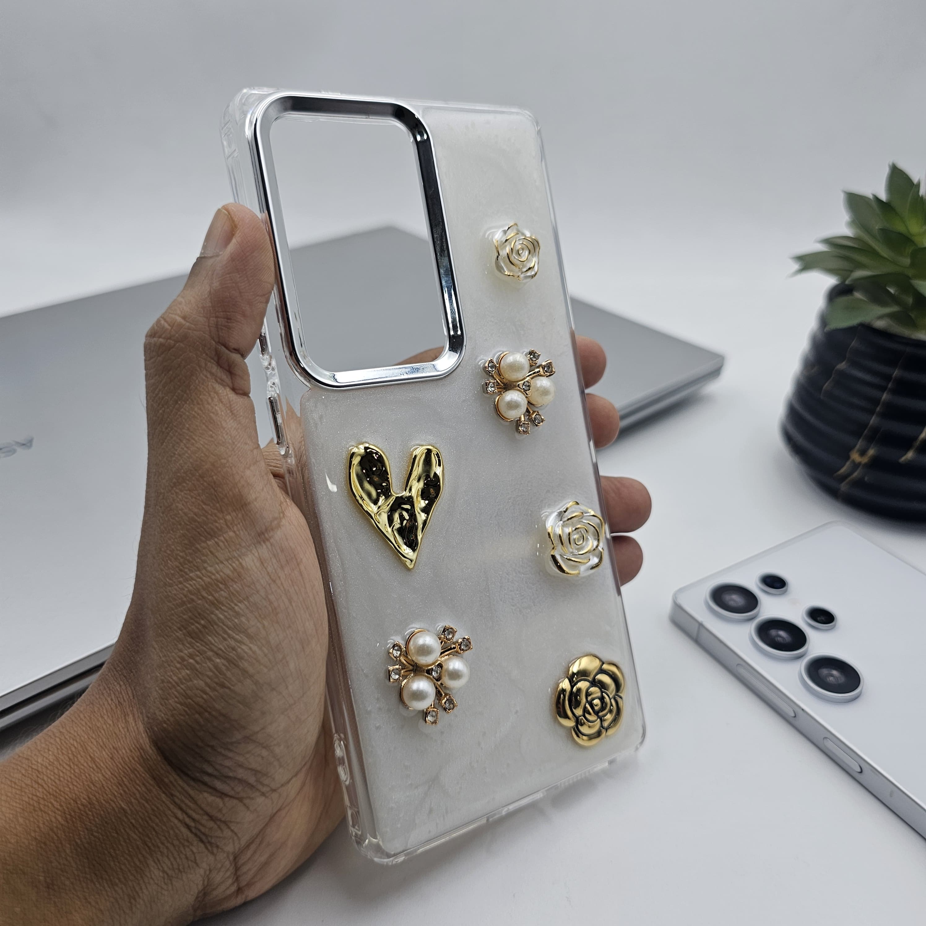 Samsung Galaxy S25 Ultra Electroplated Fashion Design Case