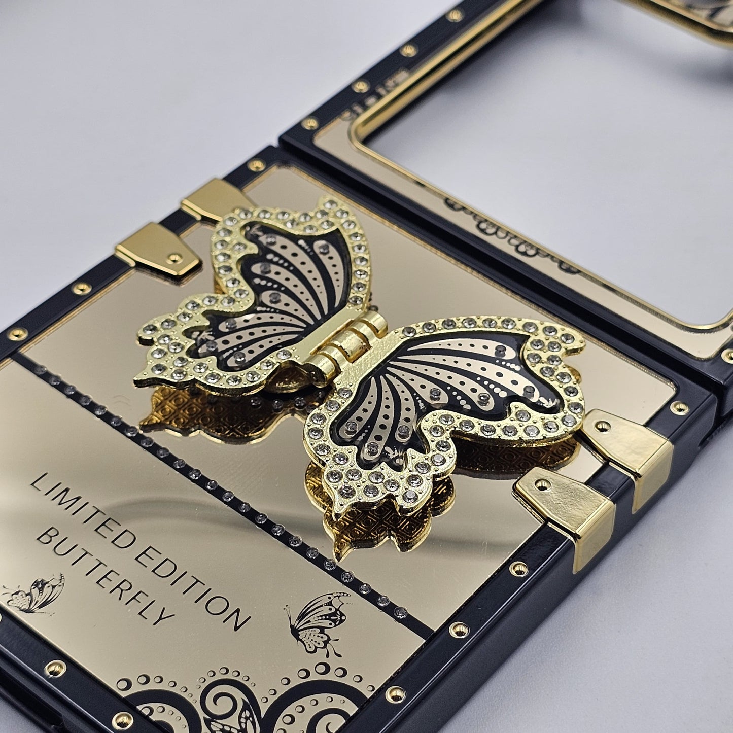 Luxury Butterfly Trunk Case for Samsung Galaxy Z Flip 7 FE | Gold Mirror Finish | Diamond Butterfly