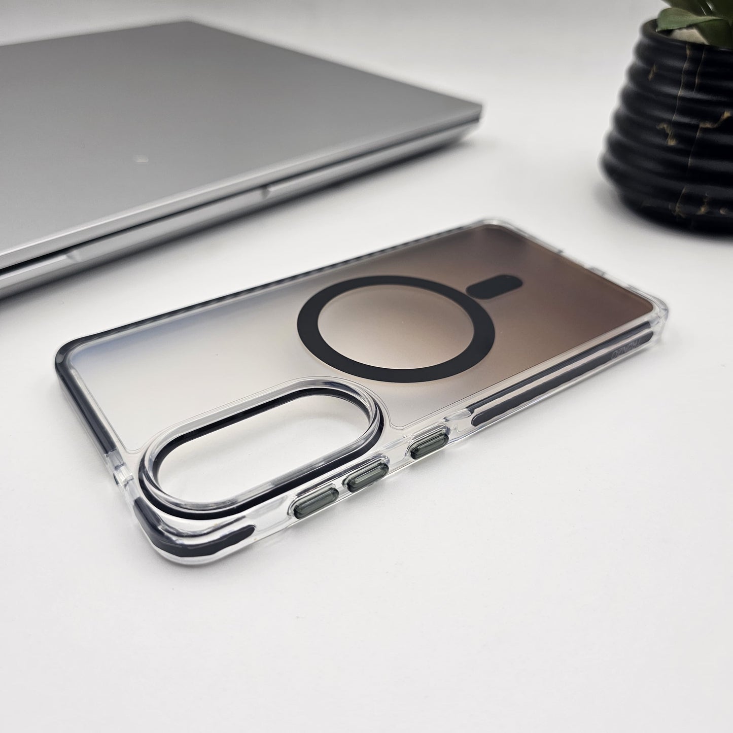 Samsung Galaxy S25 Edge Non Yellow OG Gradual Premium Matte Magsafe Case