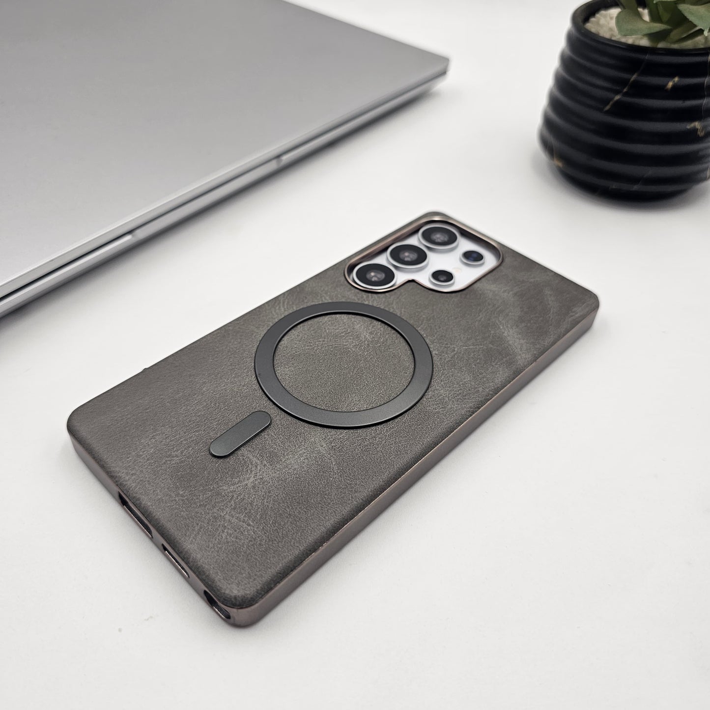 Samsung Galaxy S25 Ultra PU Leather Magnetic Magsafe Metallic Border Case