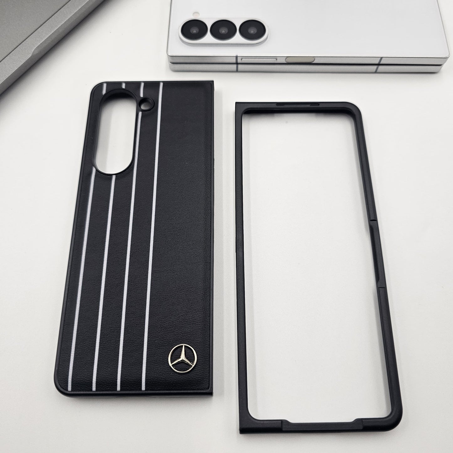 Samsung Galaxy Z Fold 5 Merc Stripe Leather Case Cover