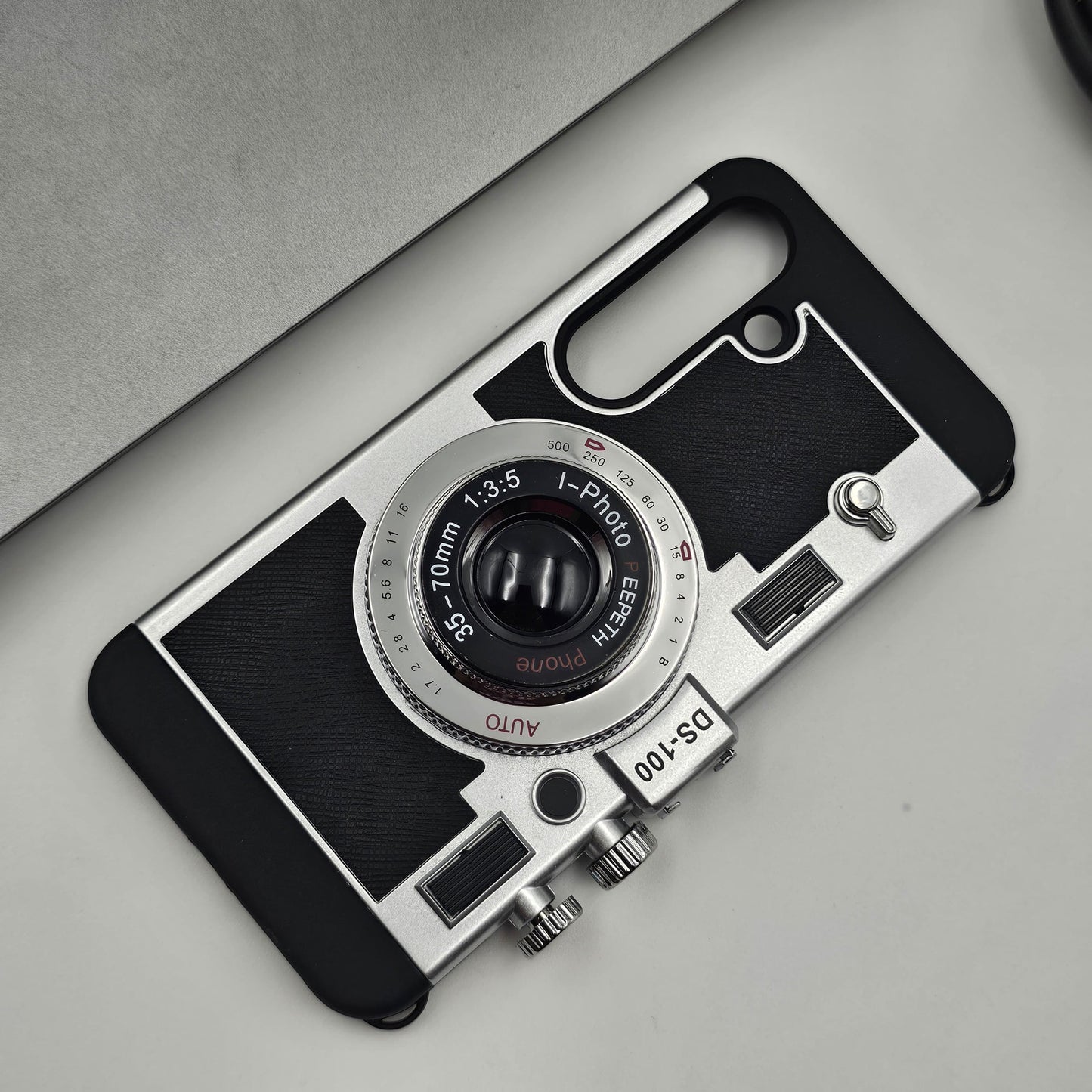 3D Vintage Camera Case for Samsung Galaxy S24 Plus | Retro Designer | Detachable Sling
