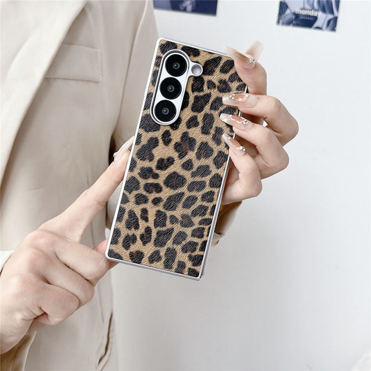 Samsung Galaxy Z Fold 6 Leopard Print Design Case