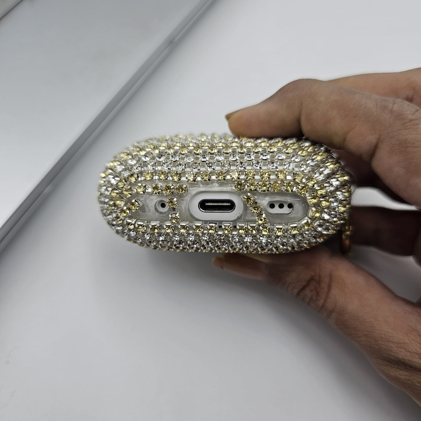 Airpods Pro | Pro 2 | 4 Case Luxurious Rhinestone Diamond Bling Case