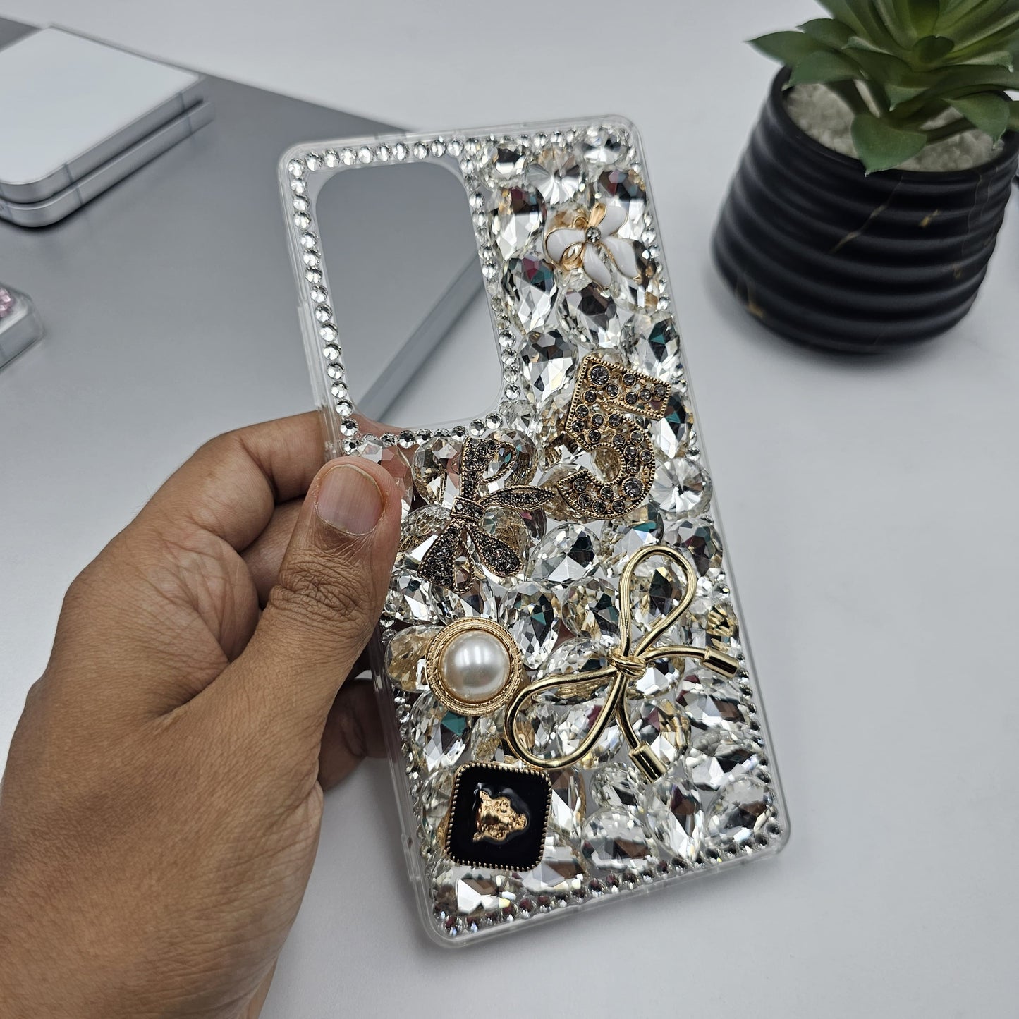 Samsung Galaxy S25 Ultra Bow Knot Rhinestone Diamond Case