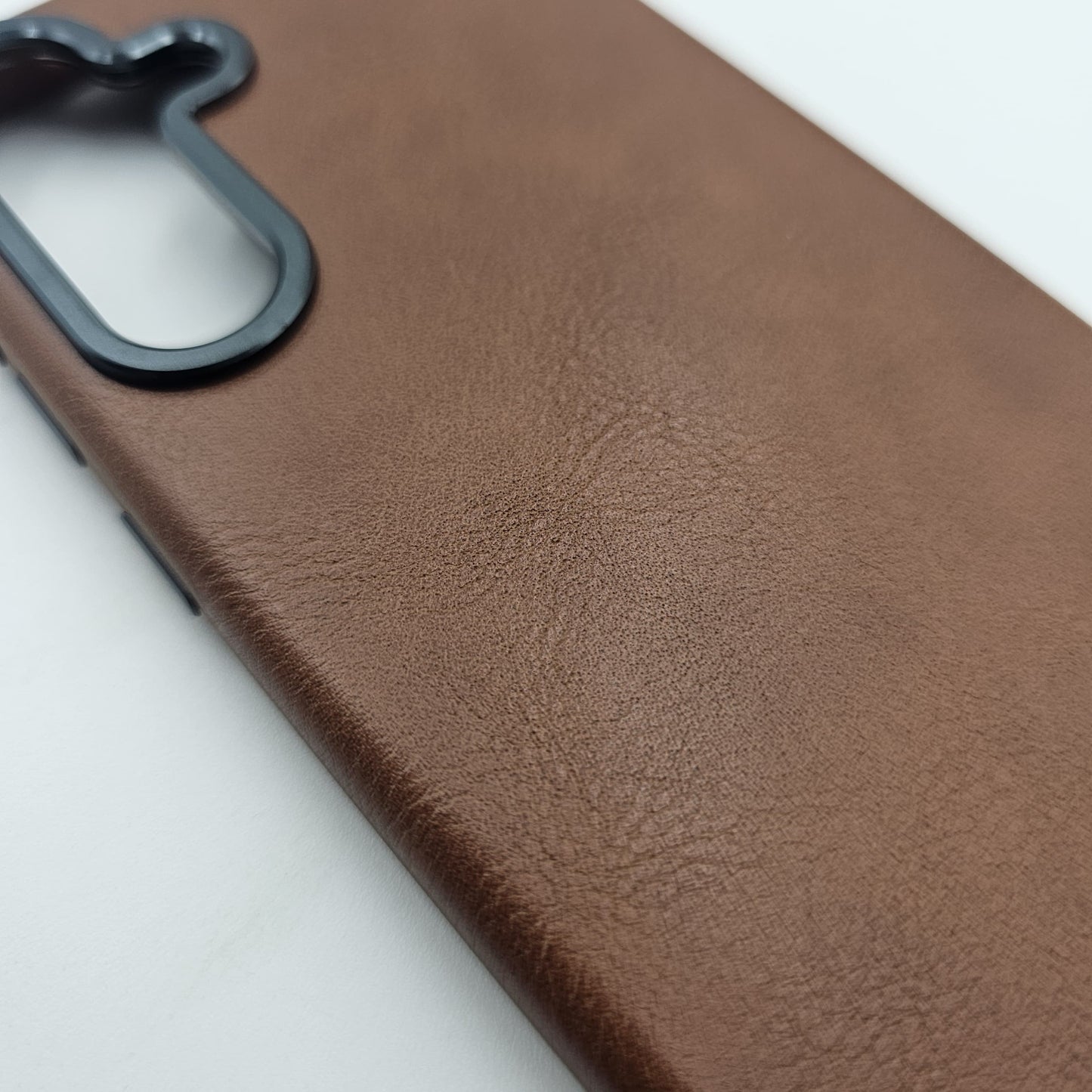 Samsung Galaxy S24 Metal Bump Leather Case