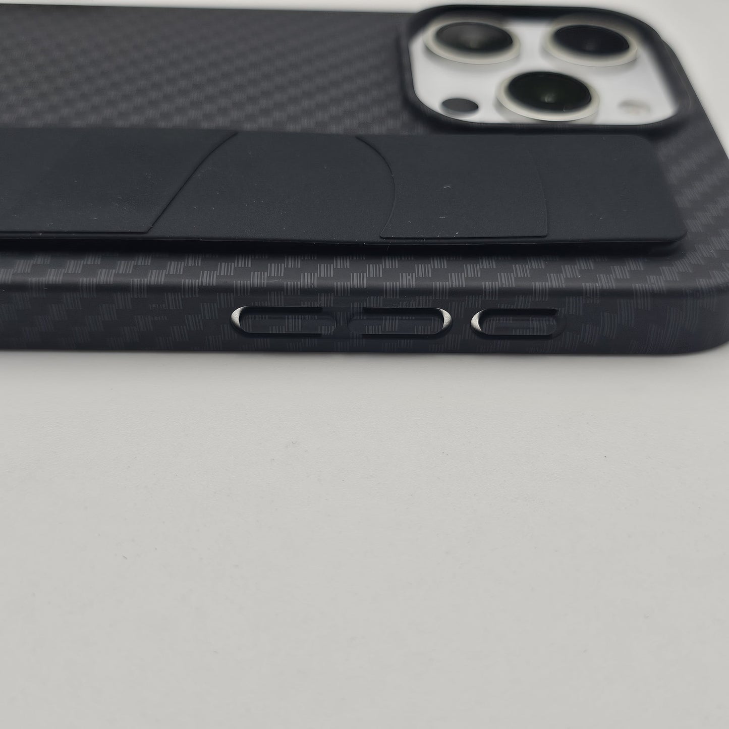 iPhone Carbon Fibre Wristband Matte Case