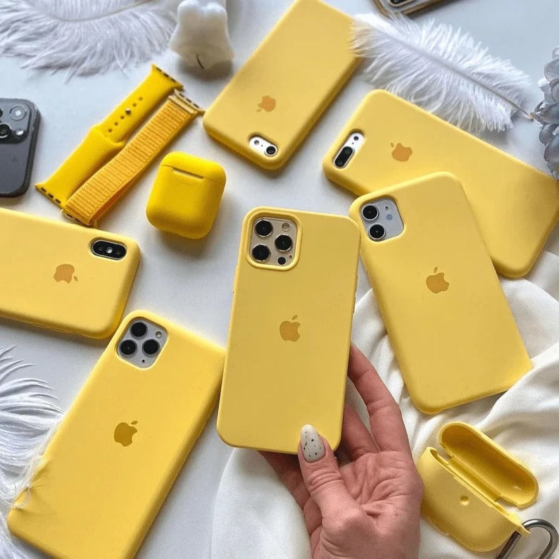 iPhone 15 Series Liquid Silicone Case Cover Yellow